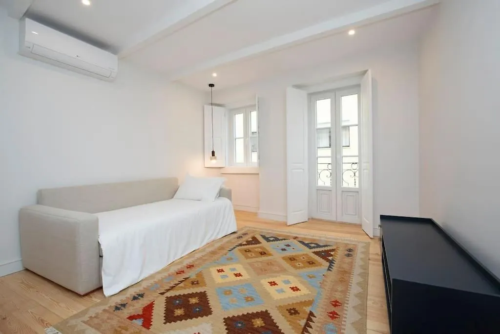 1ºd Oasis Outdoor Apartment Lisbon Portugal
