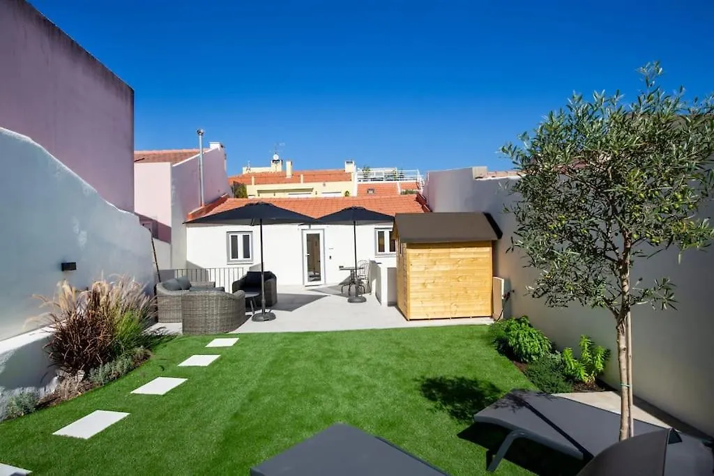 1ºd Oasis Outdoor Apartment Lisbon Portugal