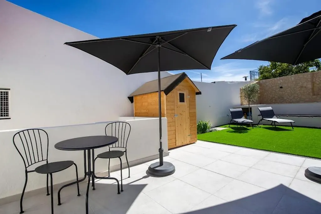 1ºd Oasis Outdoor Apartment Lisbon