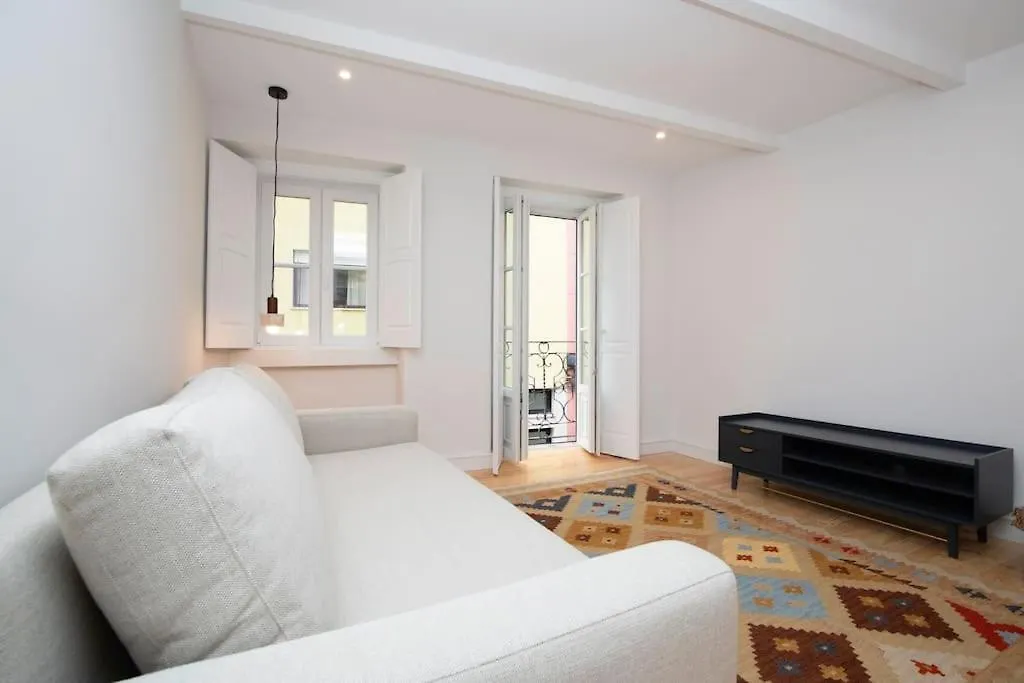 1ºd Oasis Outdoor Apartment Lisbon Portugal